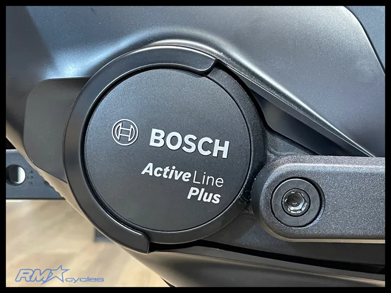 Raleigh MOTUS GT Stagger Hub XS in Black 2024 Ex-Display-6