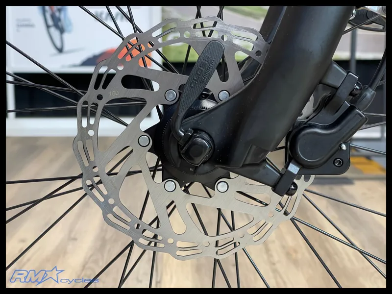 Raleigh MOTUS GT Stagger Hub XS in Black 2024 Ex-Display-10