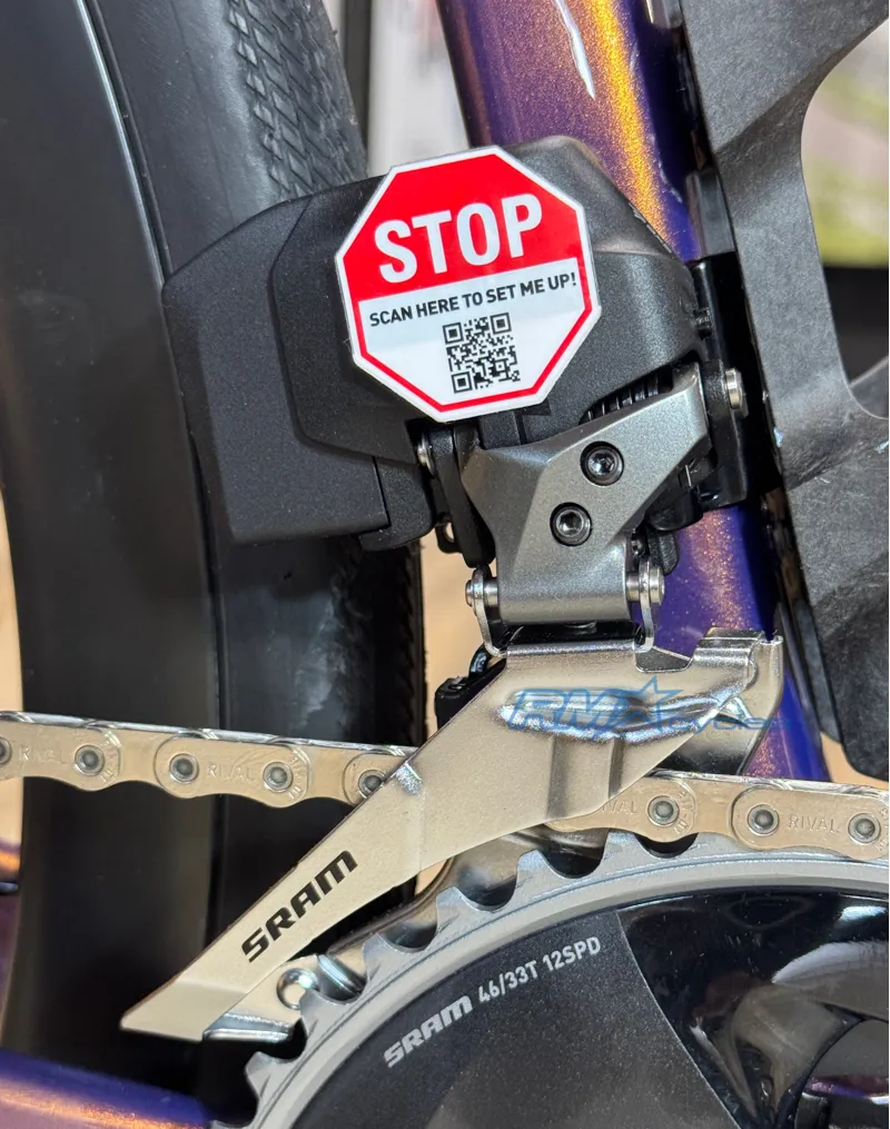 Giant Defy Advanced Pro 1 Meteor Storm M-Large 2025-5