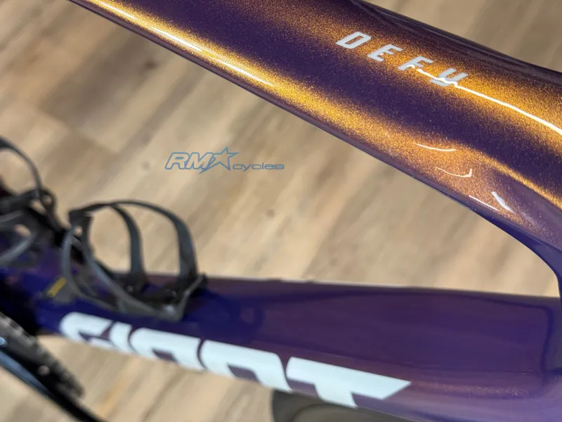 Giant Defy Advanced Pro 1 Meteor Storm M-Large 2025-1