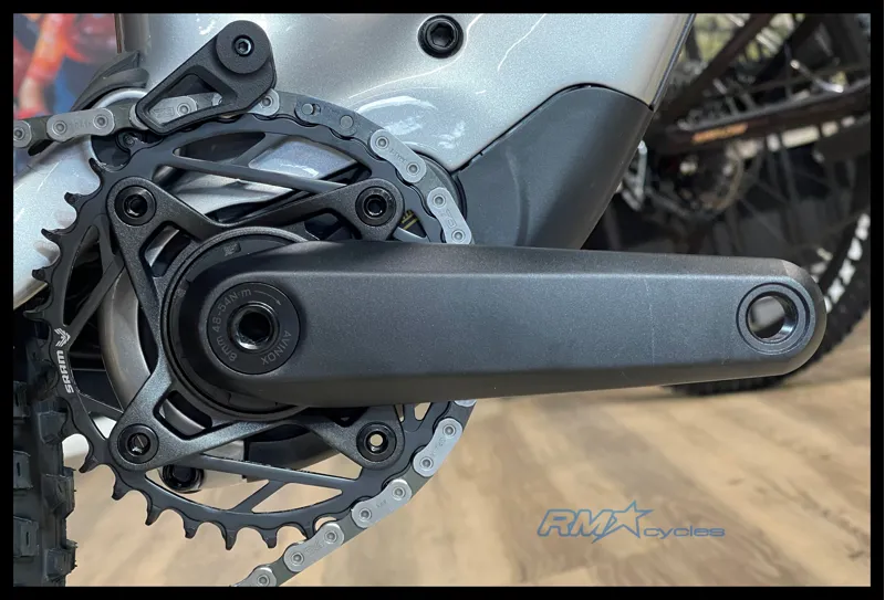 Amflow PL Carbon 800w Mens Carbon Electric MTB-9