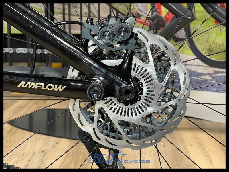 Amflow PL Carbon Pro Medium Cosmic Black 2025 Approved Used-11