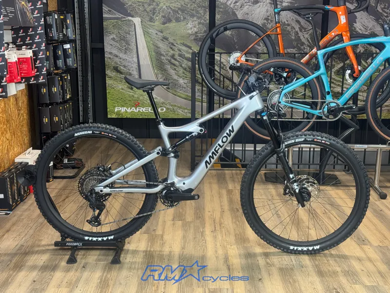 Amflow PL Carbon Electric Mountain Bike Medium Silver Approved Used