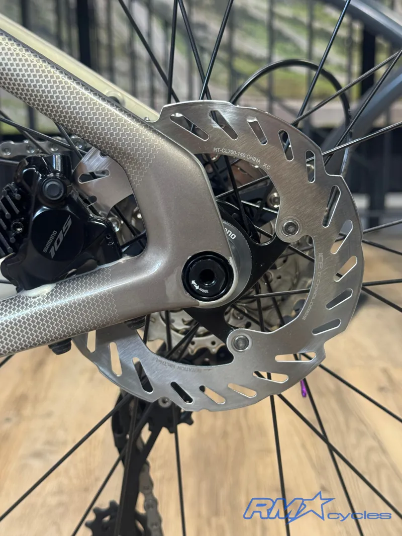 Argon 18 Equation XXS Podium Champagne Shimano 105 Ex-display-9