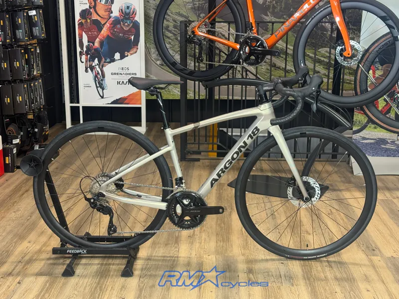 Argon 18 Equation XXS Podium Champagne Shimano 105 Ex-display
