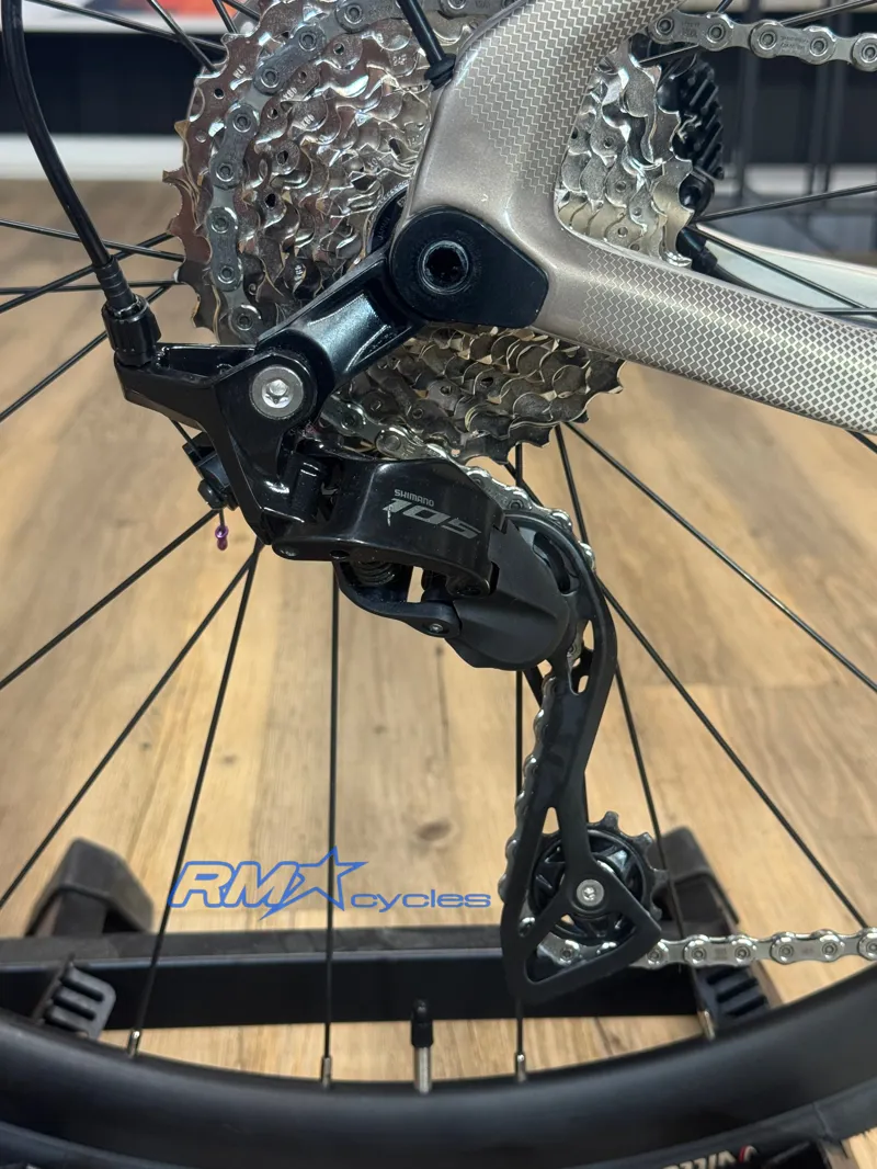 Argon 18 Equation XXS Podium Champagne Shimano 105 Ex-display-5
