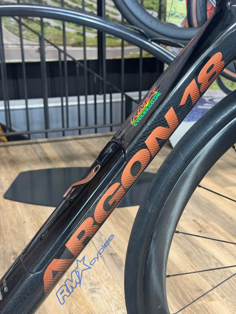 Argon 18 Krypton Pro Medium Crystal Black-Copper Ultegra Di2 Ex-demo-3