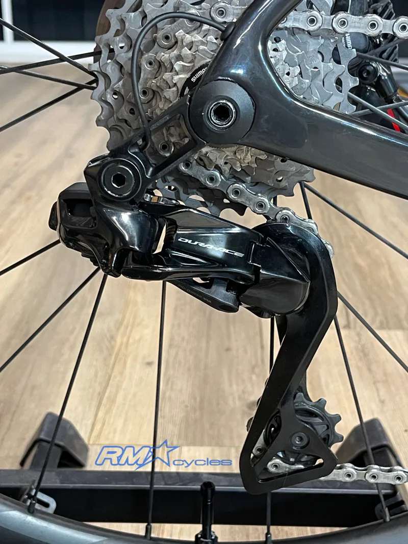 Argon 18 SUM Pro Medium Crystal Black Dura Ace Di2 Ex-demo-5