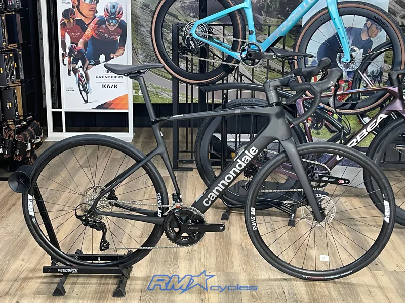 2025 Cannondale Synapse Carbon 5 Men's Carbon Road Bike in Black