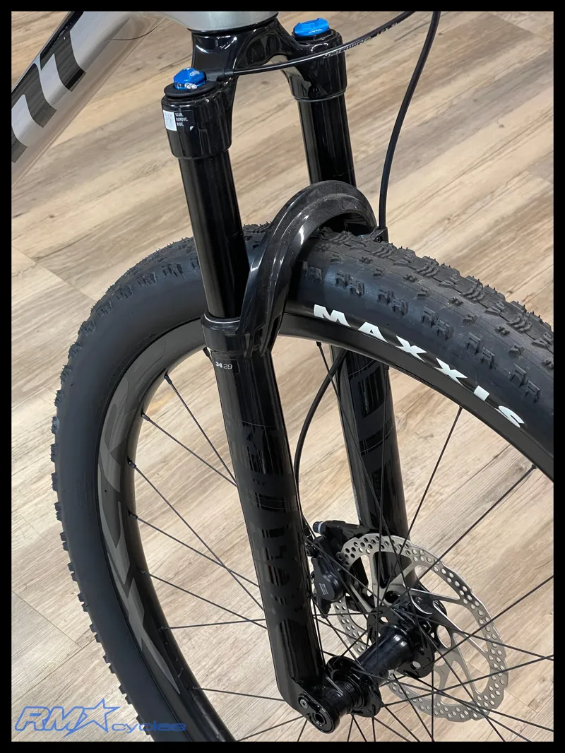 Giant Anthem Advanced 29 2 Medium Golden Haze 2025 Ex-Display-7