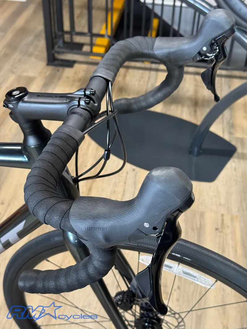 Giant Contend SL 1 ML 2025 Asphalt Green Road Bike Ex-display-3