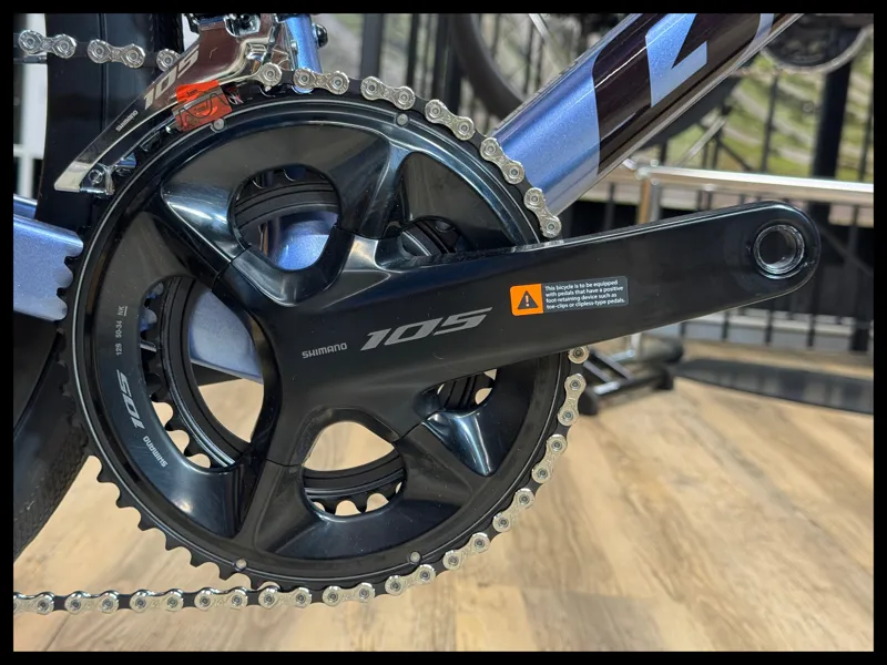 Giant Defy Advanced 1 Road Bike In Gloss Frost Silver-3