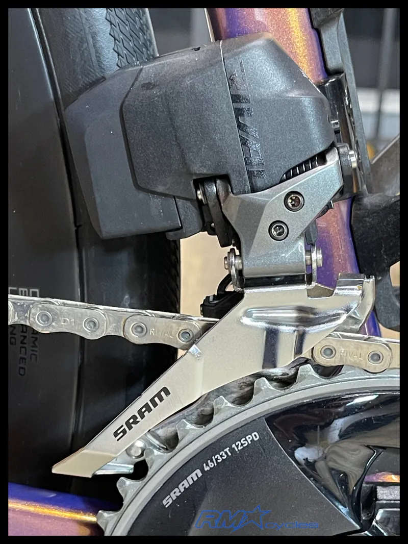 Giant Defy Advanced Pro 1 Meteor Storm Medium 2025 Approved Used-5