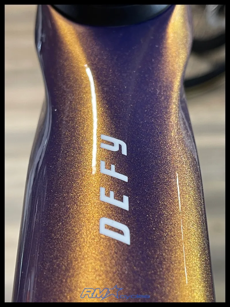 Giant Defy Advanced Pro 1 Meteor Storm Medium 2025 Approved Used-2