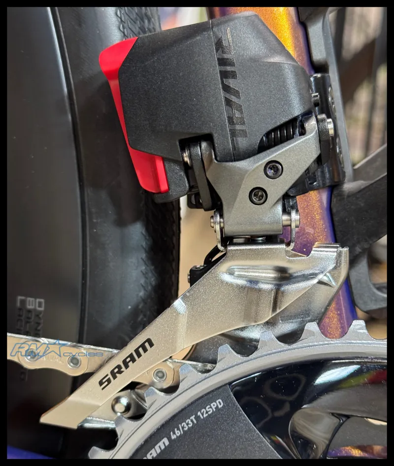 Giant Defy Advanced Pro 1 Meteor Storm 2025-4