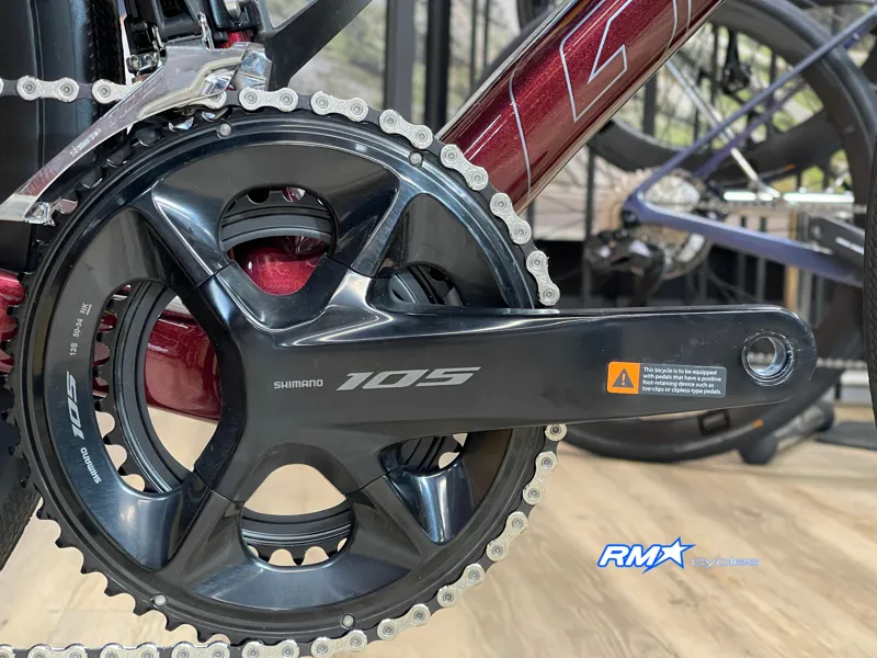 Giant Defy Advanced Pro 2 Carbon/Sangria Medium 2025-5