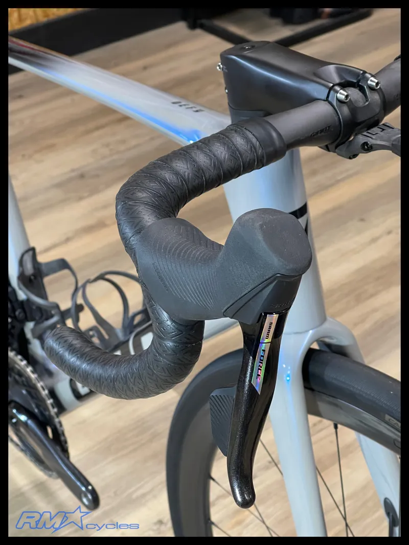 Giant Defy Advanced SL 1 Medium Large Moonstone 2025 Ex-Demo-7