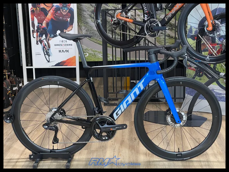 Giant Propel Advanced Pro 0 Small Metallic Blue/ Carbon 2025 Ex Display