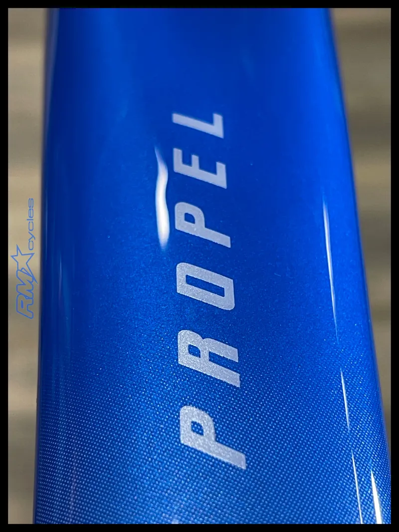 Giant Propel Advanced Pro 0 Small Metallic Blue/ Carbon 2025 Ex Display-2