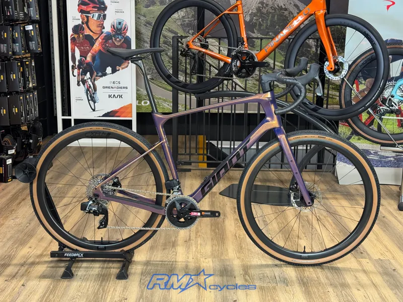 Giant Revolt Advanced Pro 1 Large Meteor Storm Ex-display