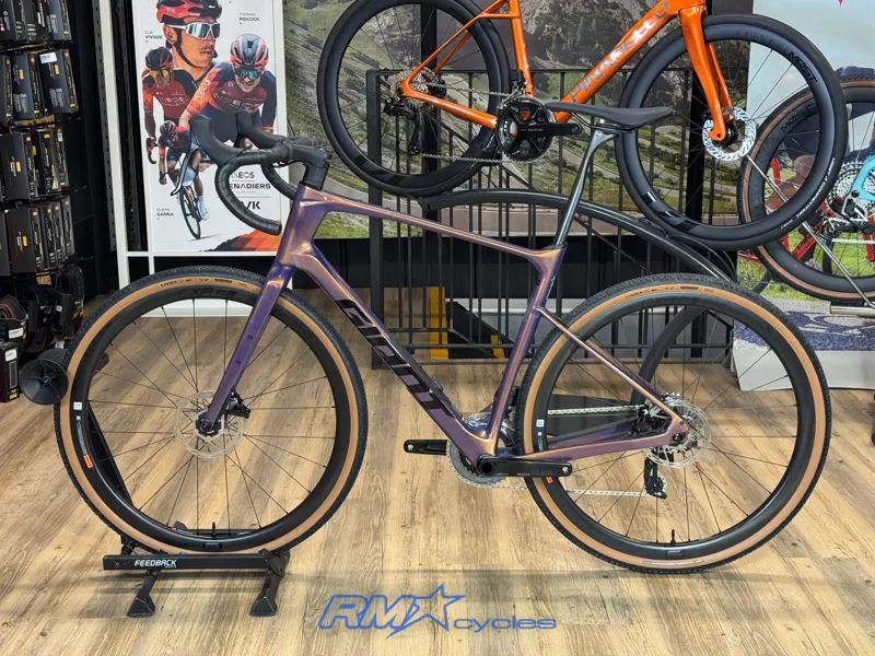 Giant Revolt Advanced Pro 1 Large Meteor Storm Ex-display-1