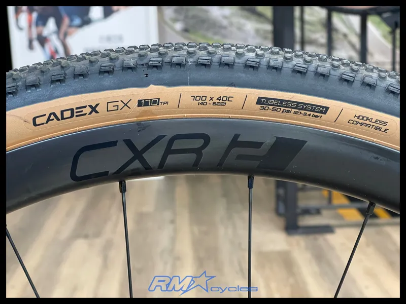 Giant Revolt Advanced 0 Aurora Noise M-Large 2025 Ex-Display-10