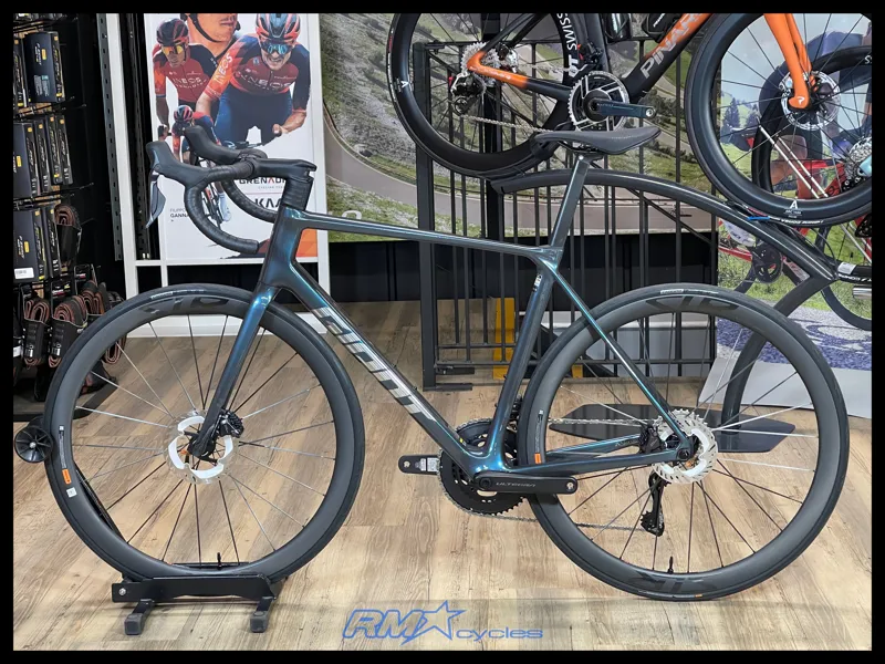 Giant TCR Advanced Pro 0-Di2 M-Large Ocean Twilight 2025 Ex-Display-1
