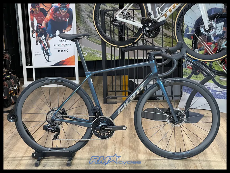Giant TCR Advanced Pro 0-AXS M Ocean Twilight 2025 Ex-Display