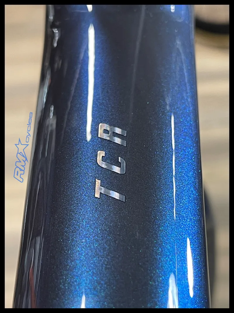 Giant TCR Advanced Pro 0-Di2 M-Large Ocean Twilight 2025 Ex-Display-2