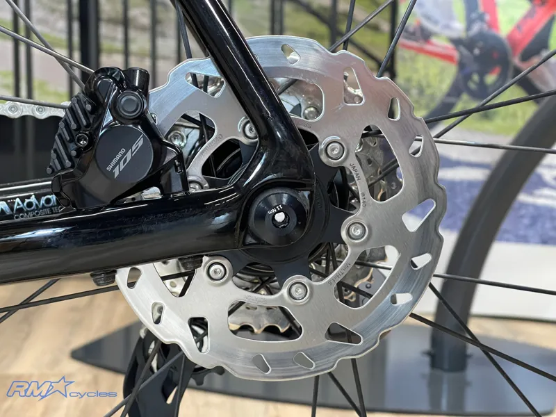 Giant TCR Advanced Pro 1 Di2 Large in Carbon 2025 Ex-Display-8
