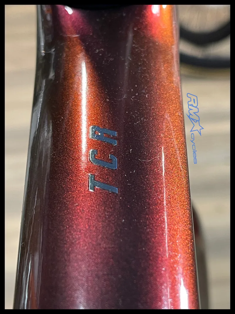 Giant TCR Advanced SL 0 Red Black Lava Medium 2025 Ex-Display-2