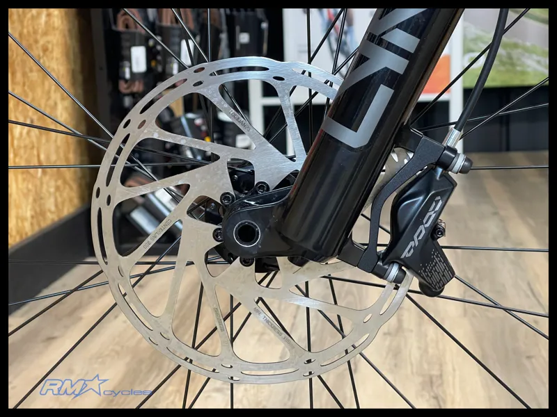 GT Sensor Carbon Pro-7