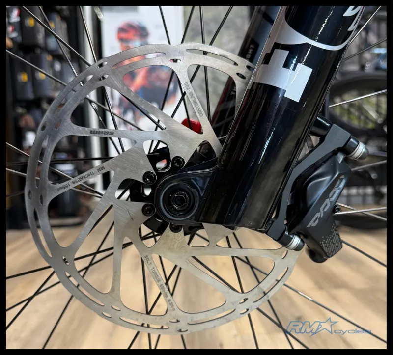 Intense Tracer 279 Expert 2025-10