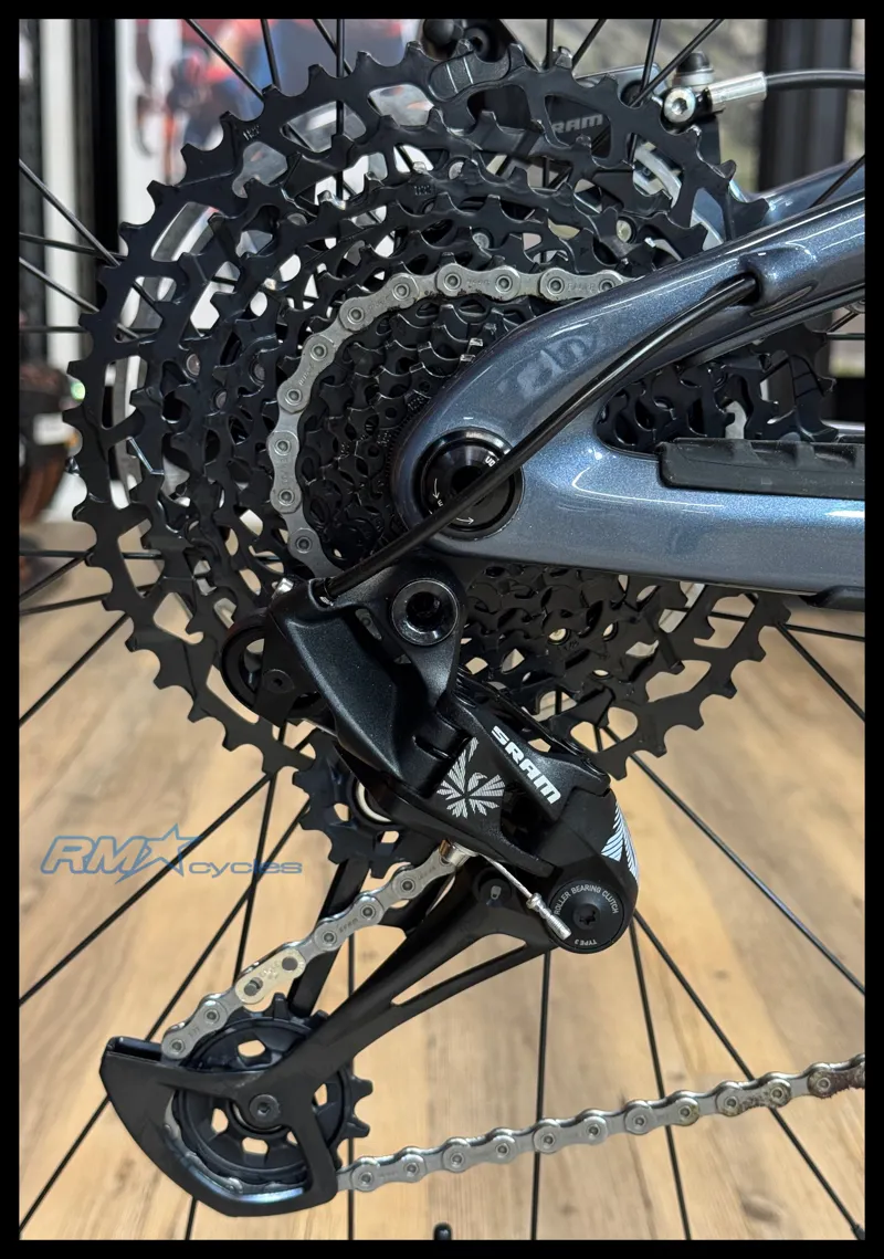 Intense Tracer 279 Expert 2025-3