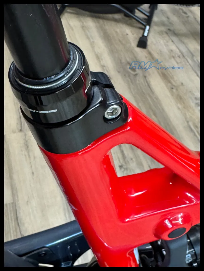 Intense Tracer 279 Expert 2025-4