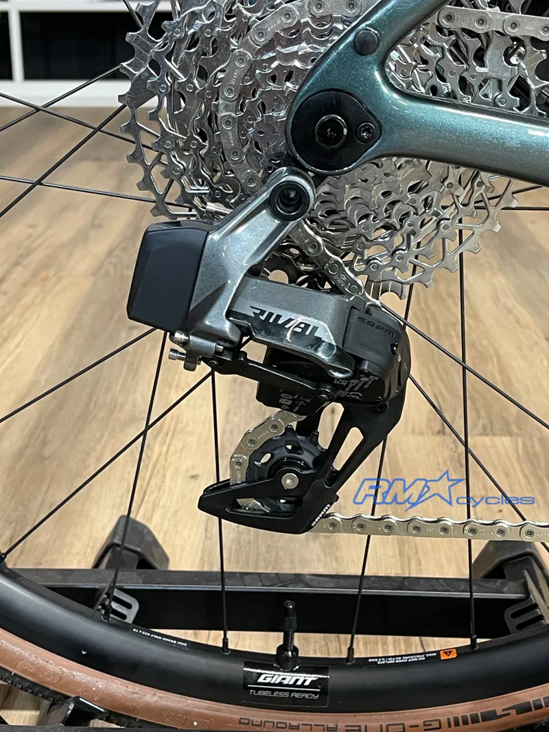 Liv Avail Advanced E+ Elite AR 25km/h Small Silver Pine Ex-demo-5