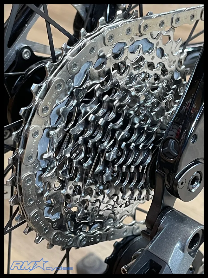 Liv Avail Advanced Pro 1 Medium Aurora Noise 2025 Ex-Display-3