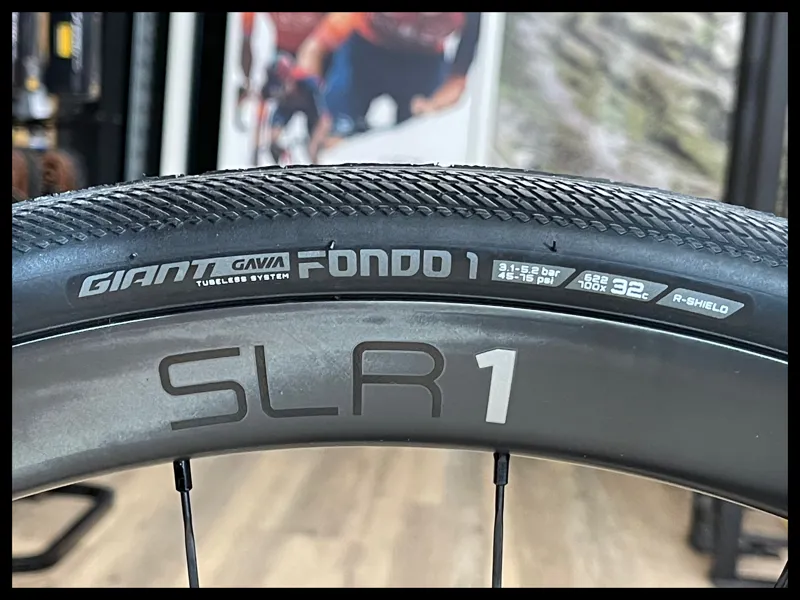 Liv Avail Advanced Pro 1 Road Race Bike In Gloss Aurora Noise/Carbon Smoke-4