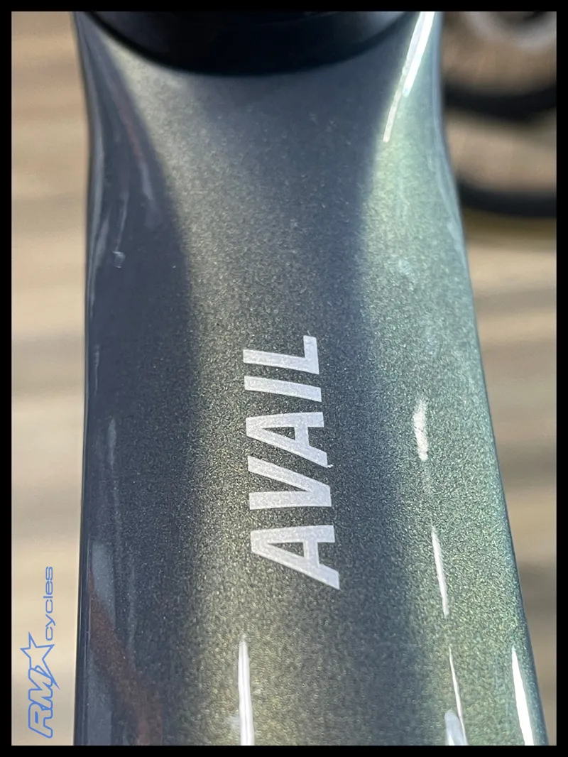 Liv Avail Advanced Pro 1 Medium Aurora Noise 2025 Ex-Display-2