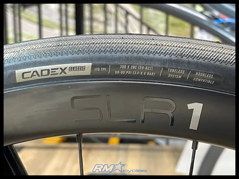 Liv Avail Advanced E+ Elite 0 Medium Raw Carbon 2025 Ex-Display-10