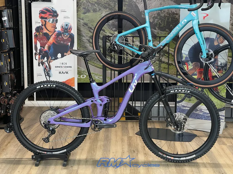 Liv Intrigue X Advanced 2 M Digital Blurple 2025 Ex-Demo