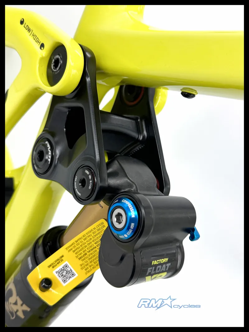 Pivot Firebird MX Medium YOLO Yellow Carbon MTB Frame 2025-1