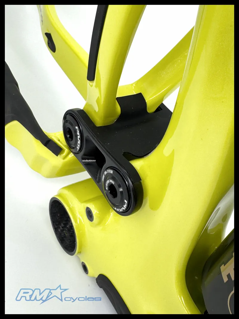 Pivot Firebird MX Medium YOLO Yellow Carbon MTB Frame 2025-2