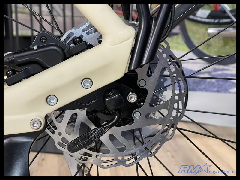 Raleigh Motus Grand Tour Step Through Electric Bike Large 2023 Cream Ex-Display-10