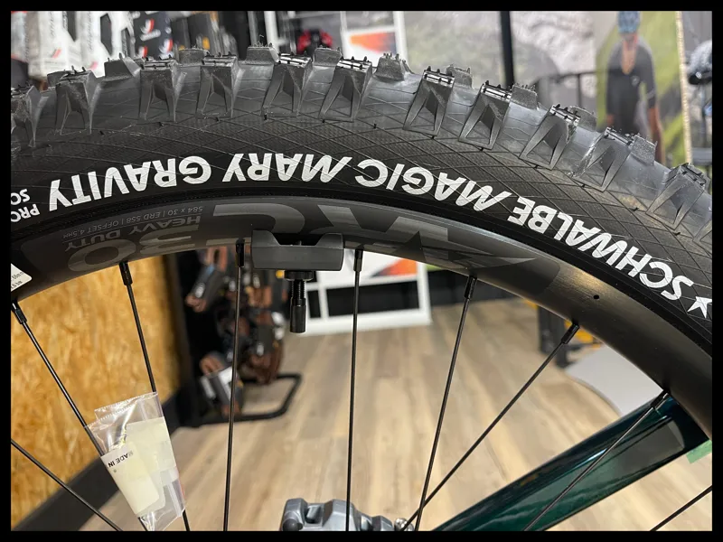 Santa Cruz Vala Carbon C - GX AXS Kit Medium/ Midnight Green / GX AXS-11