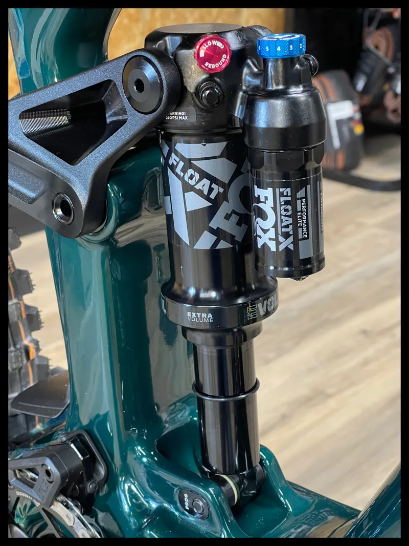 Santa Cruz Vala Carbon C - GX AXS Kit Medium/ Midnight Green / GX AXS-5