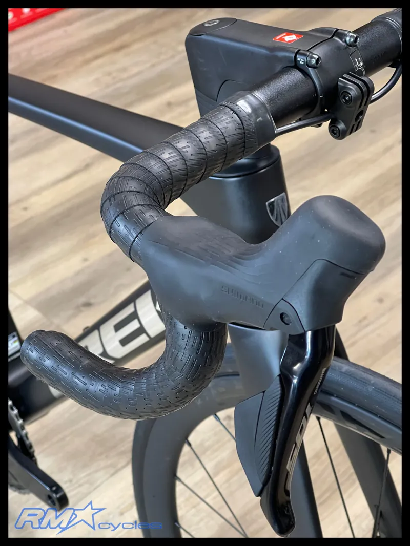 Trek MADONE SL 6 Gen 8 Gloss Dark Star/Deep Matte Smoke 2025-9