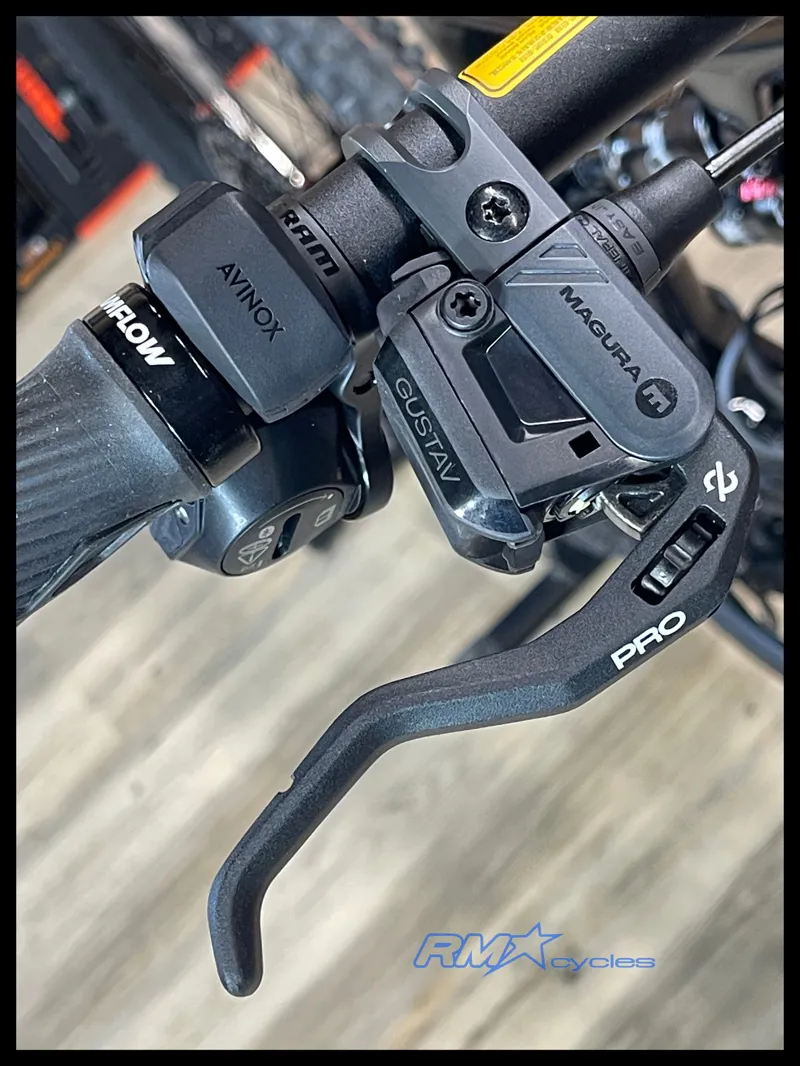 Amflow PX Carbon GL-7