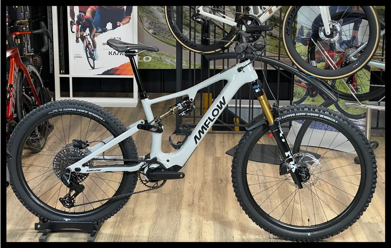 Amflow PX Carbon Pro Moomstone Grey 2026