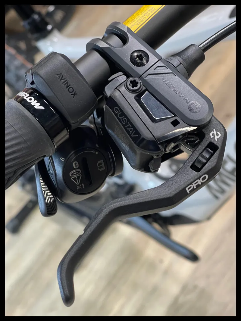 Amflow PX Carbon Pro Moomstone Grey 2026-8